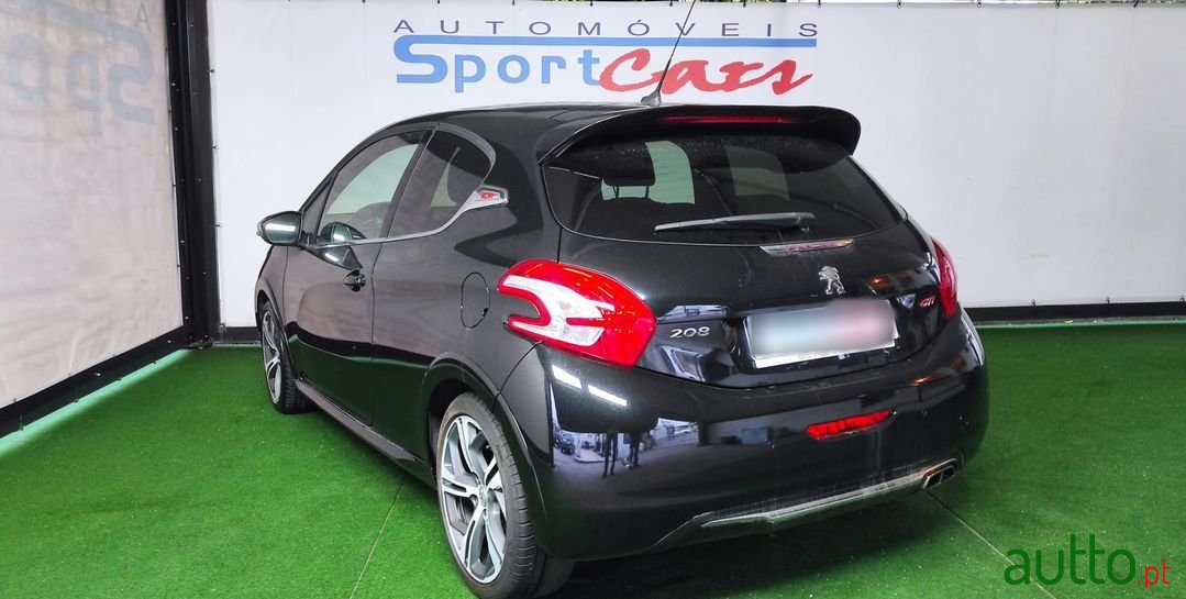 2014' Peugeot 208 photo #4