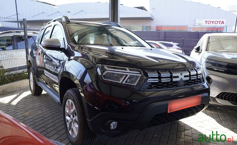 2024' Dacia Duster photo #1