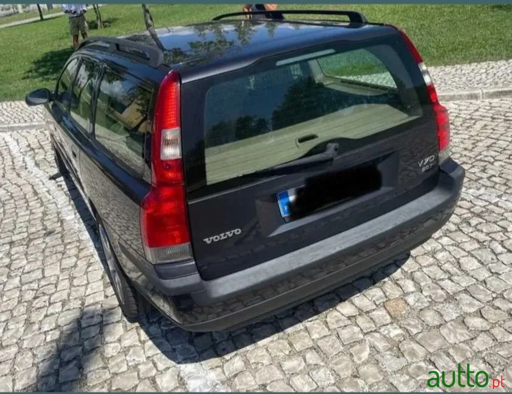 2001' Volvo V70 2.0 T photo #3