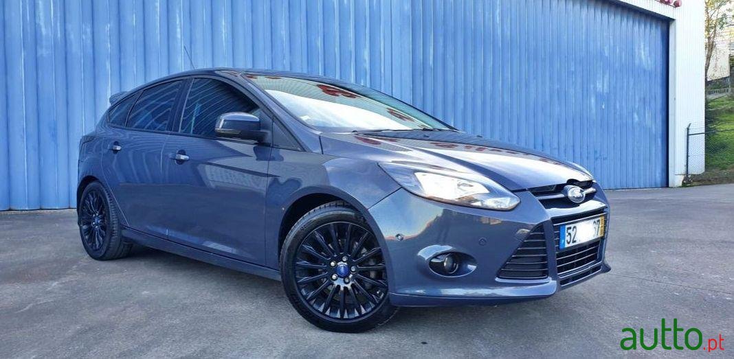 2012' Ford Focus 1.6 Tdci St-Line photo #1