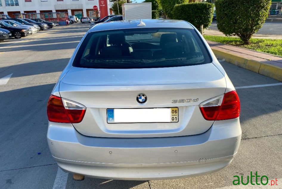 2006' BMW 320 photo #2