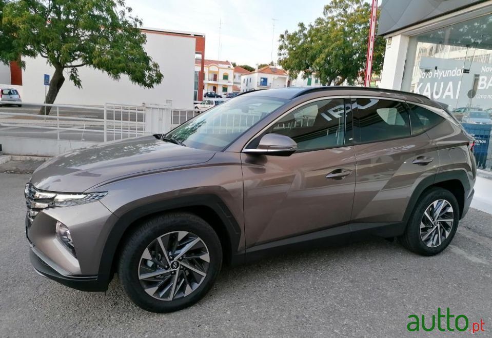 2021' Hyundai Tucson photo #2