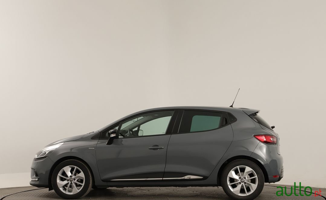2018' Renault Clio photo #2