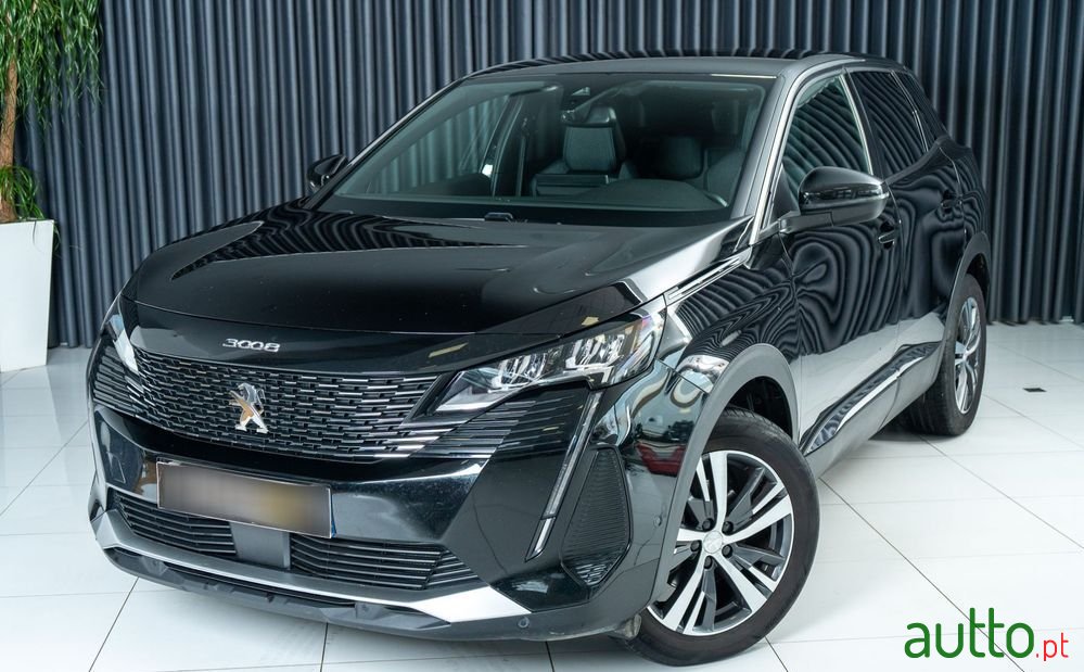 2023' Peugeot 3008 photo #1