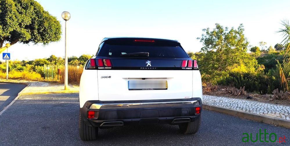 2017' Peugeot 3008 photo #2