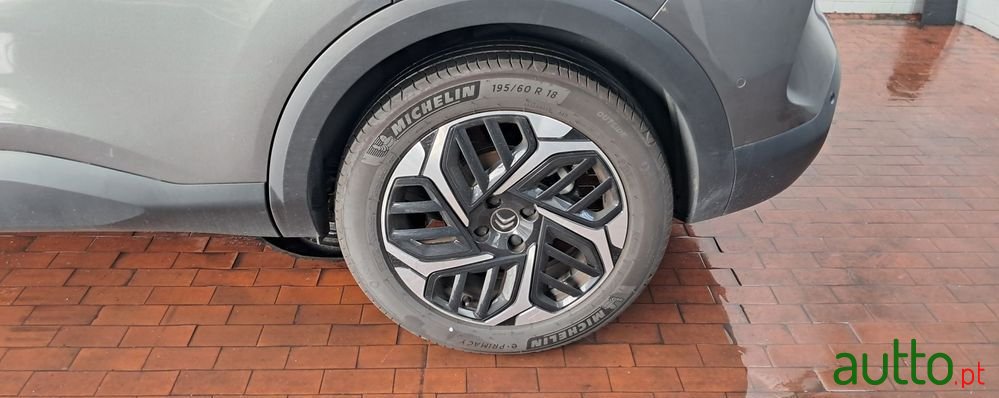 2021' Citroen C4 photo #3