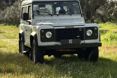 1998' Land Rover Defender 90 2.5 Tdi Metal Top