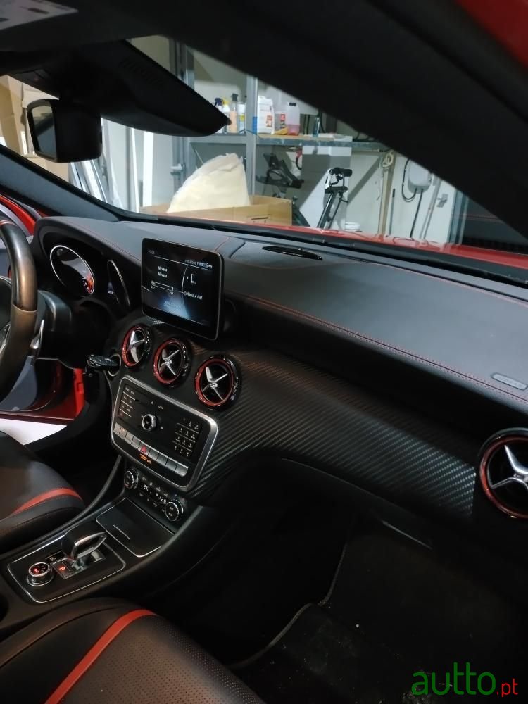 2016' Mercedes-Benz A-45 Amg photo #5