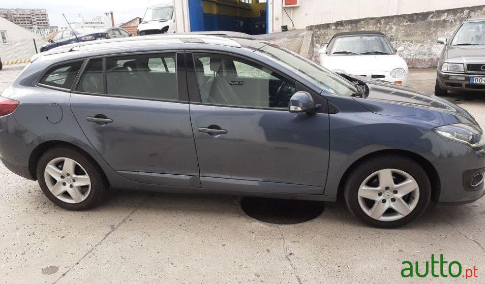 2015' Renault Megane 1.5 Dci photo #1