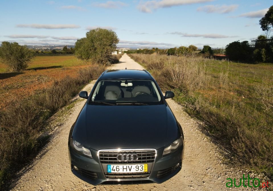 2009' Audi A4 Avant photo #6