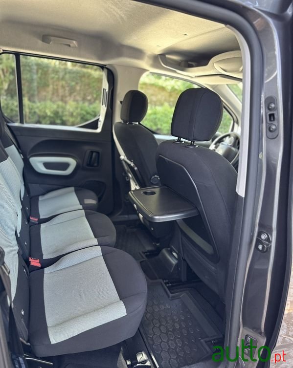 2022' Citroen E-Berlingo M Shine Pack photo #6