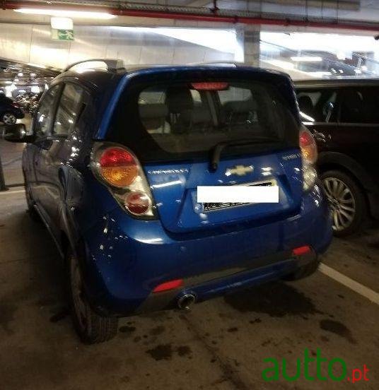 2010' Chevrolet Spark 1.2 Lt photo #1