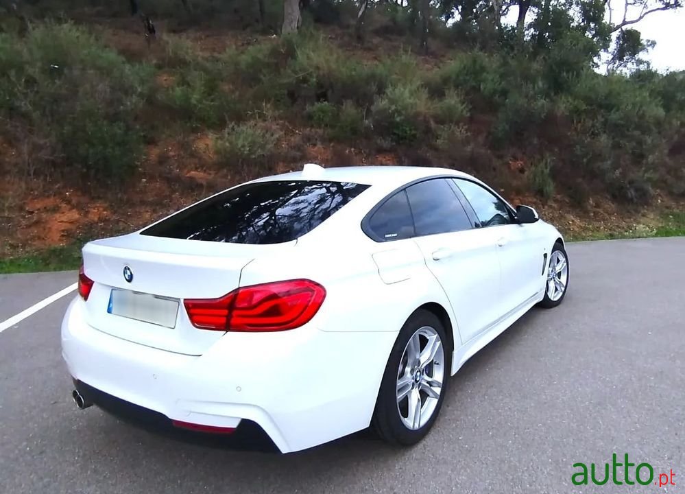 2019' BMW Série 4 D Pack M Auto photo #2