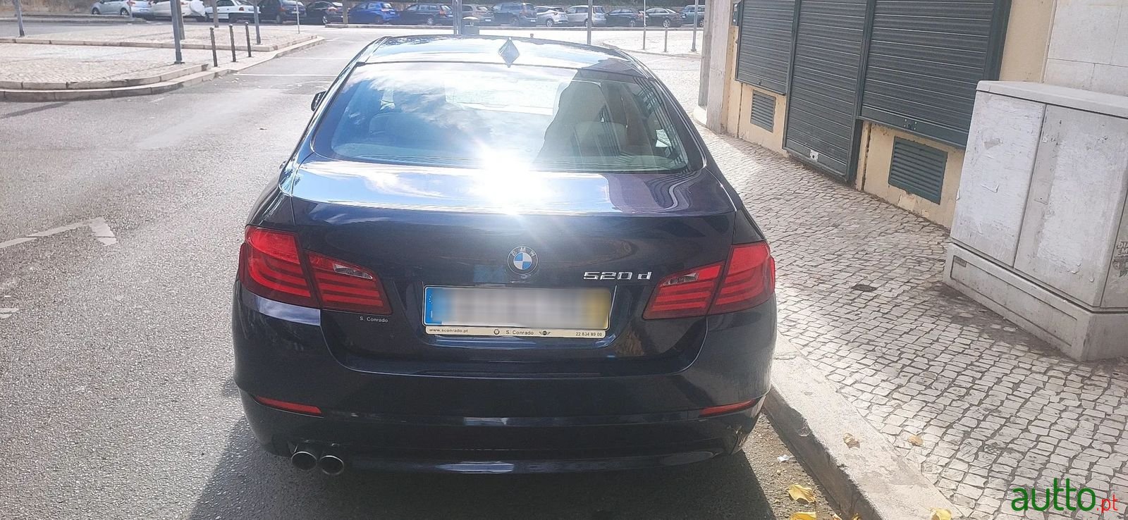 2011' BMW 520 photo #3