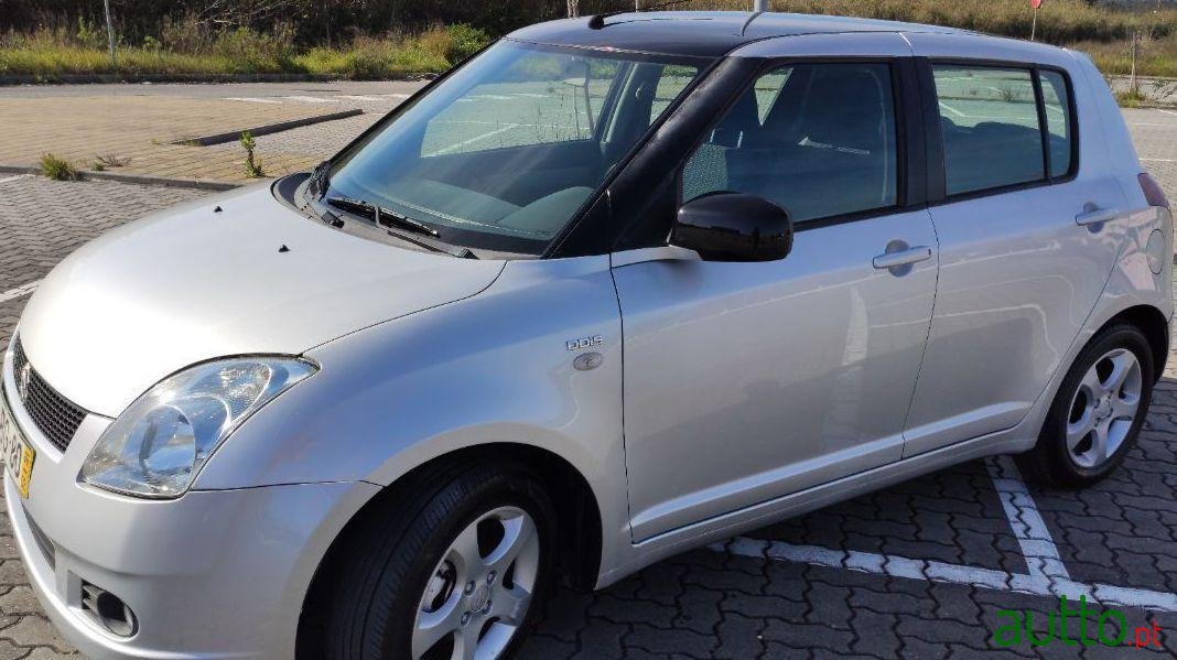 2006' Suzuki Swift photo #3