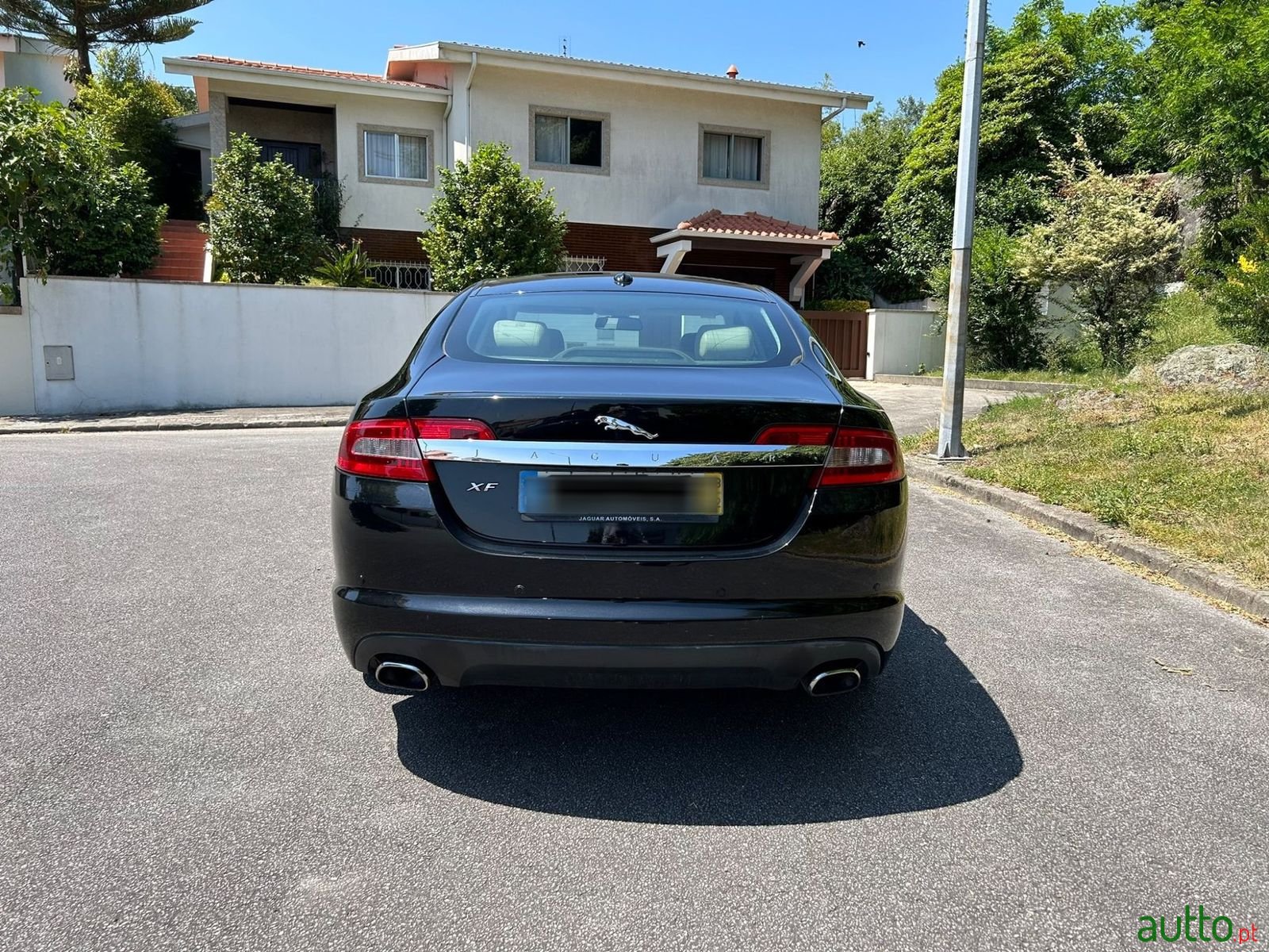 2008' Jaguar XF photo #4