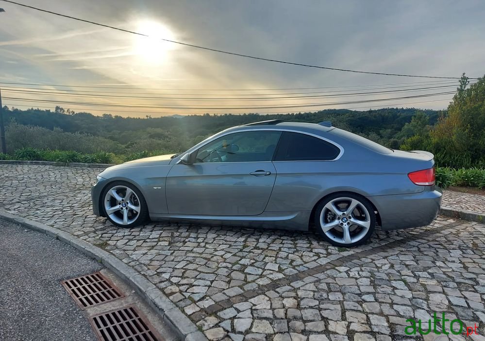 2006' BMW 335 D Auto photo #3