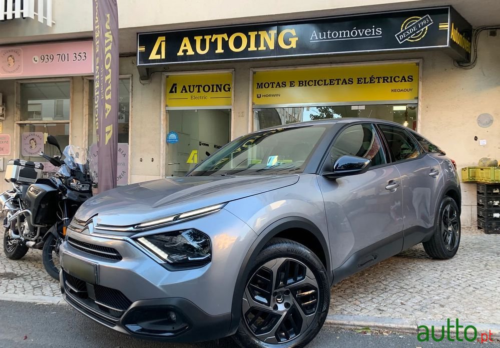 2022' Citroen C4 photo #1