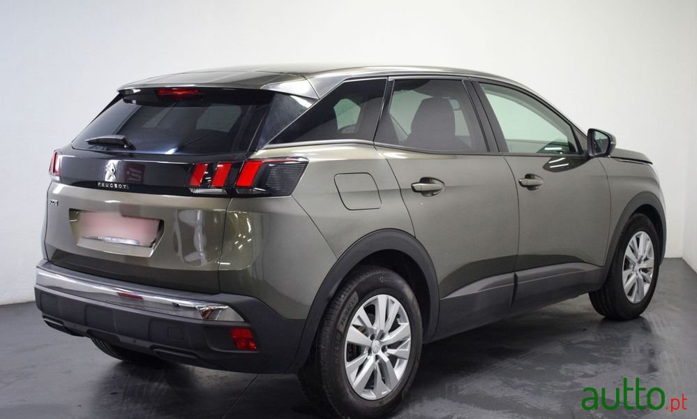 2019' Peugeot 3008 photo #3