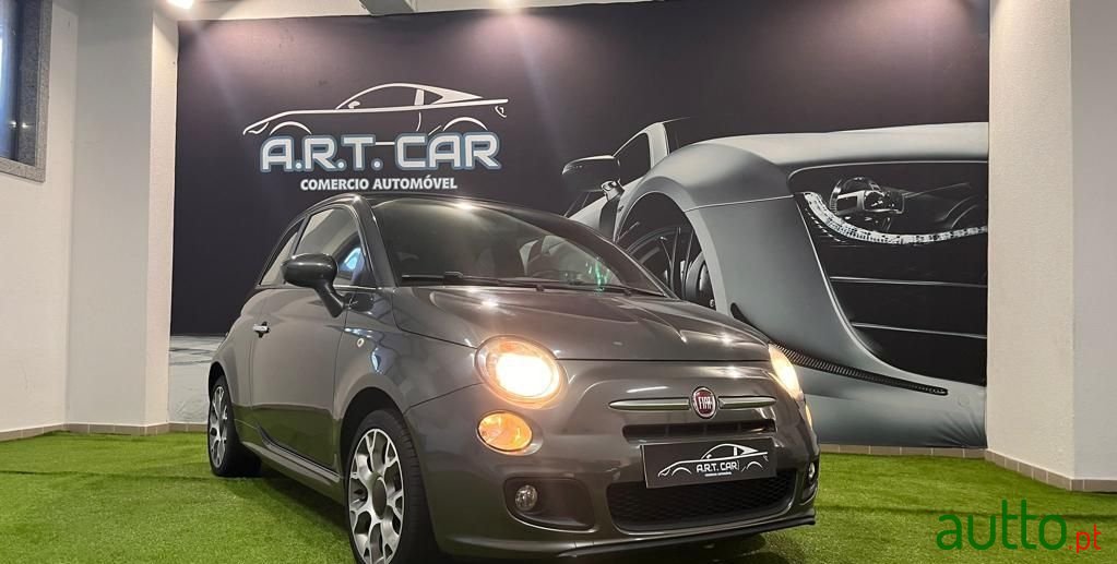 2014' Fiat 500C photo #2