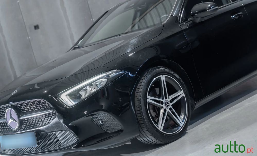 2019' Mercedes-Benz Classe A photo #2