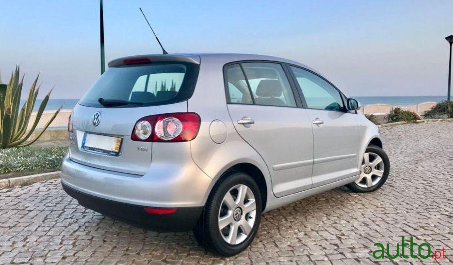 2006' Volkswagen Golf Plus photo #3