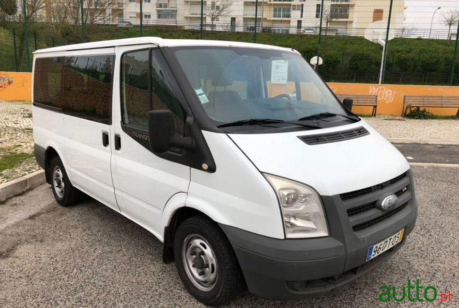 2007' Ford Transit Tdci 9 Lugares photo #2