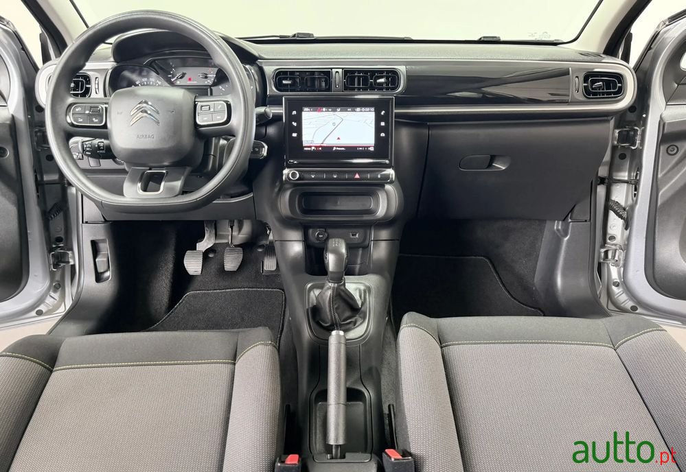 2020' Citroen C3 photo #5