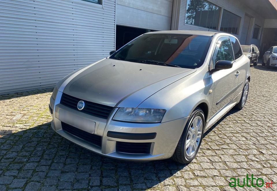 2003' Fiat Stilo photo #1