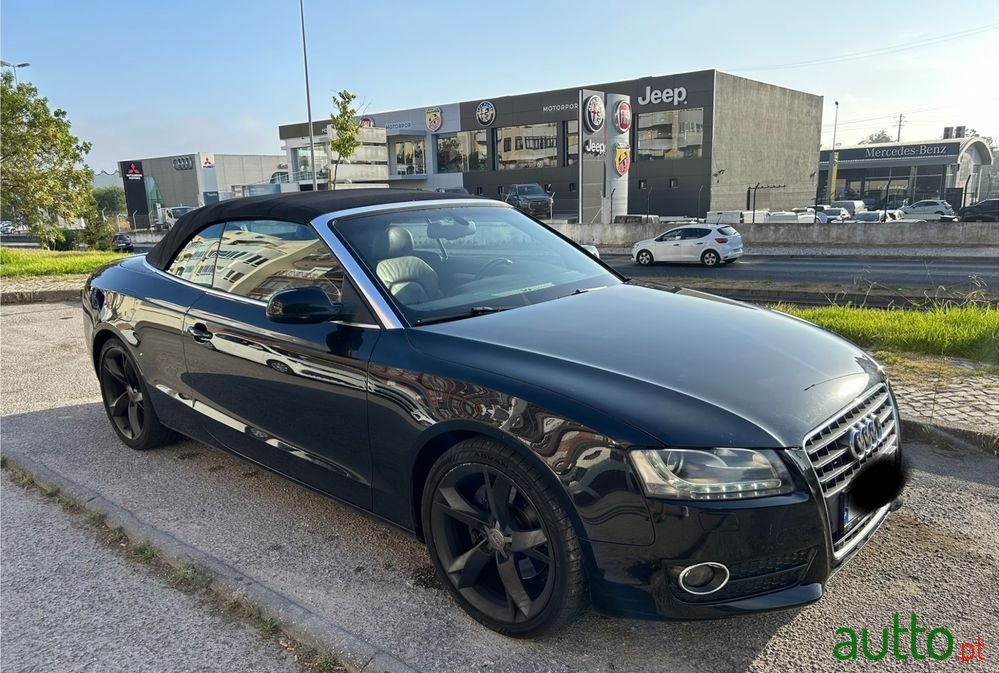 2010' Audi A5 Cabrio photo #1