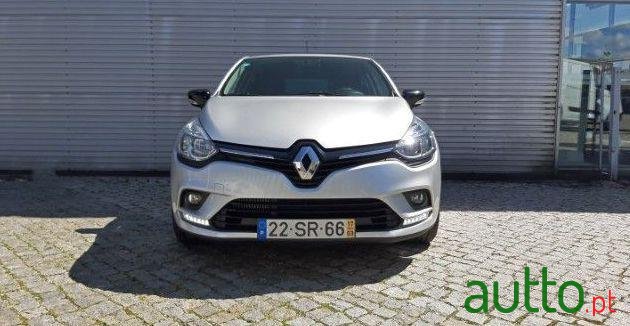 2017' Renault Clio photo #1