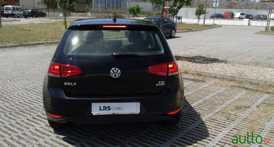 2013' Volkswagen Golf 1.6 Tdi photo #2