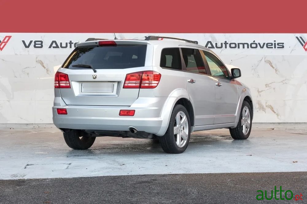 2008' Dodge Journey photo #3