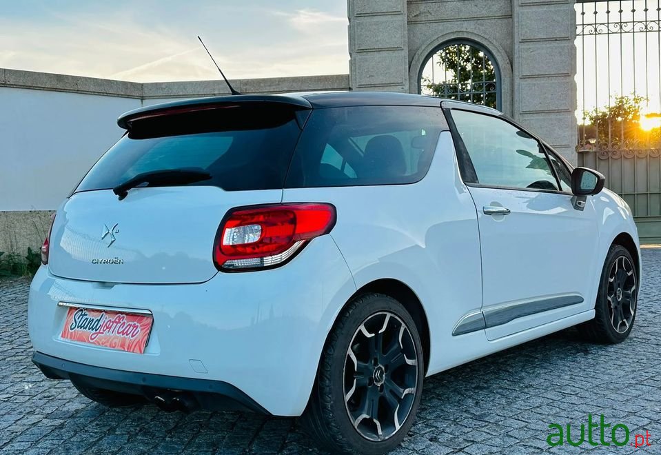 2010' Citroen DS3 photo #5