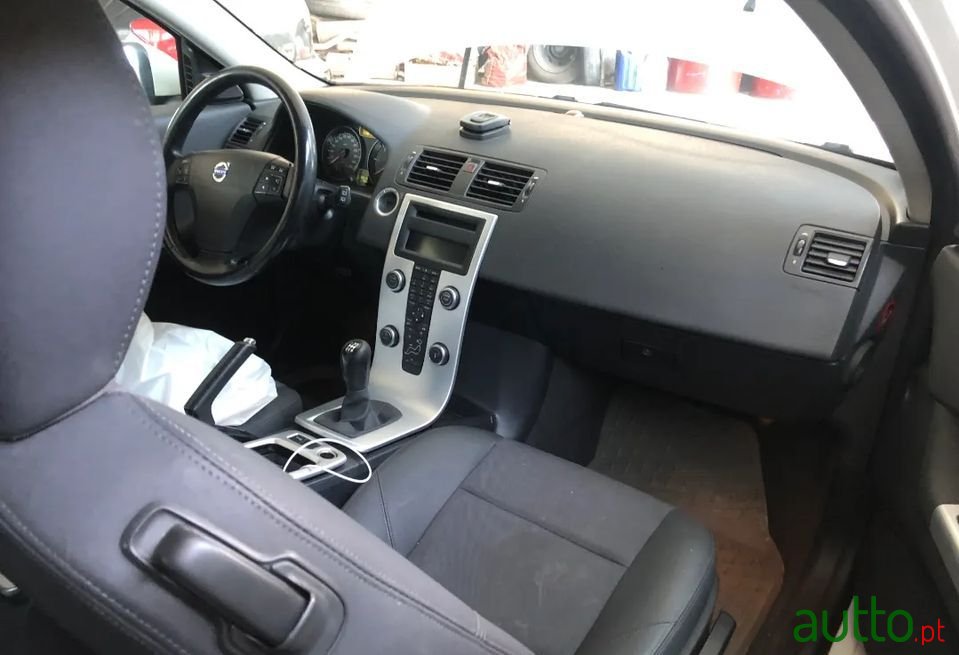 2010' Volvo C30 photo #4