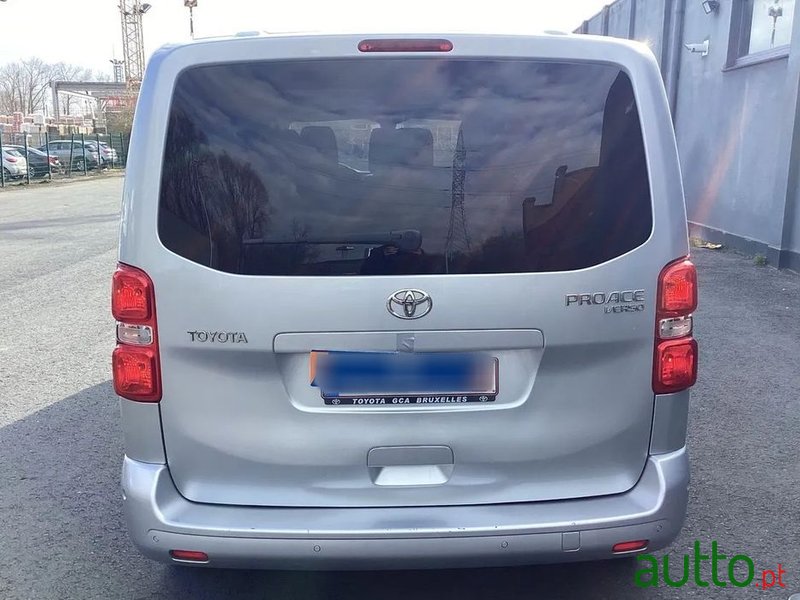 2019' Toyota ProAce photo #6