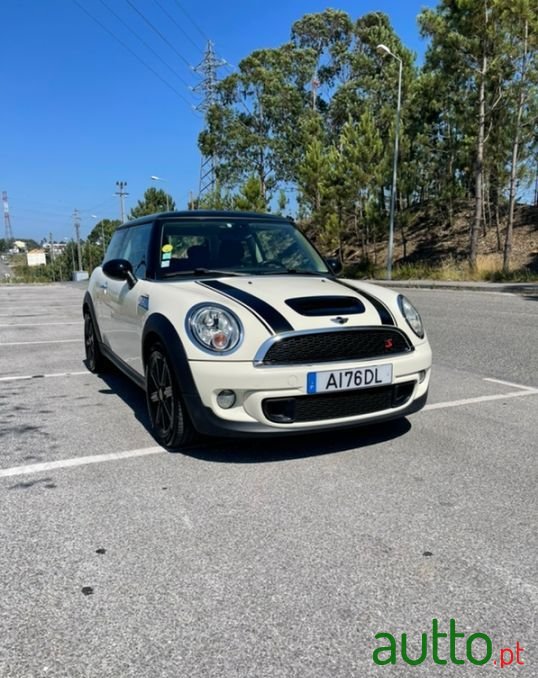 2012' MINI Cooper photo #1