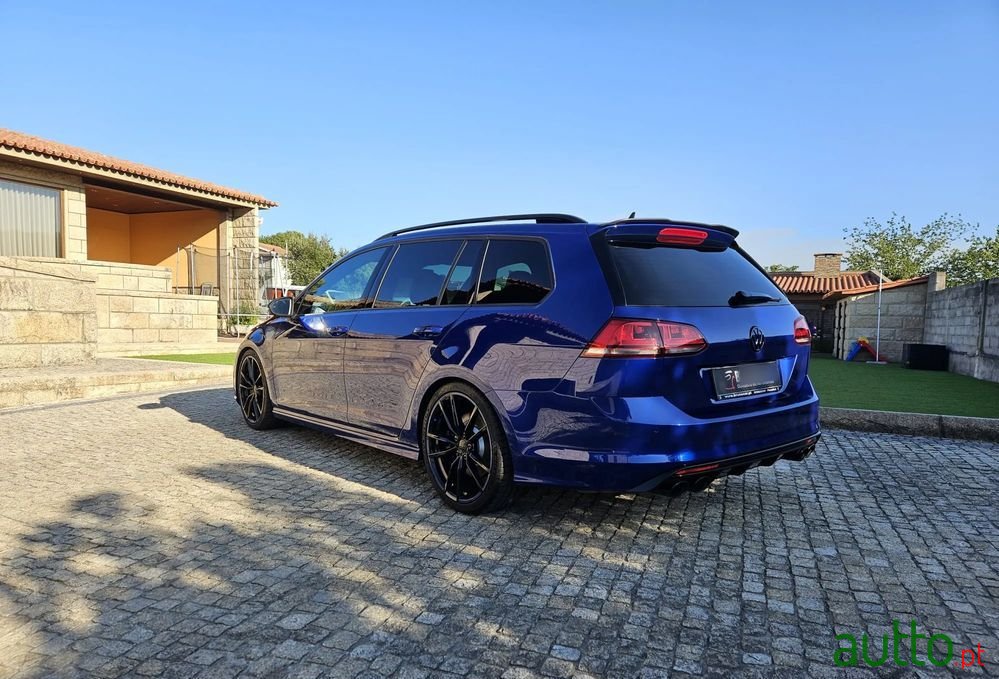 2015' Volkswagen Golf Variant photo #4