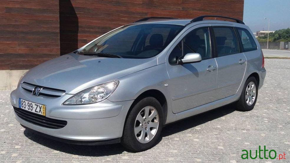 2005' Peugeot 307 Sw photo #2