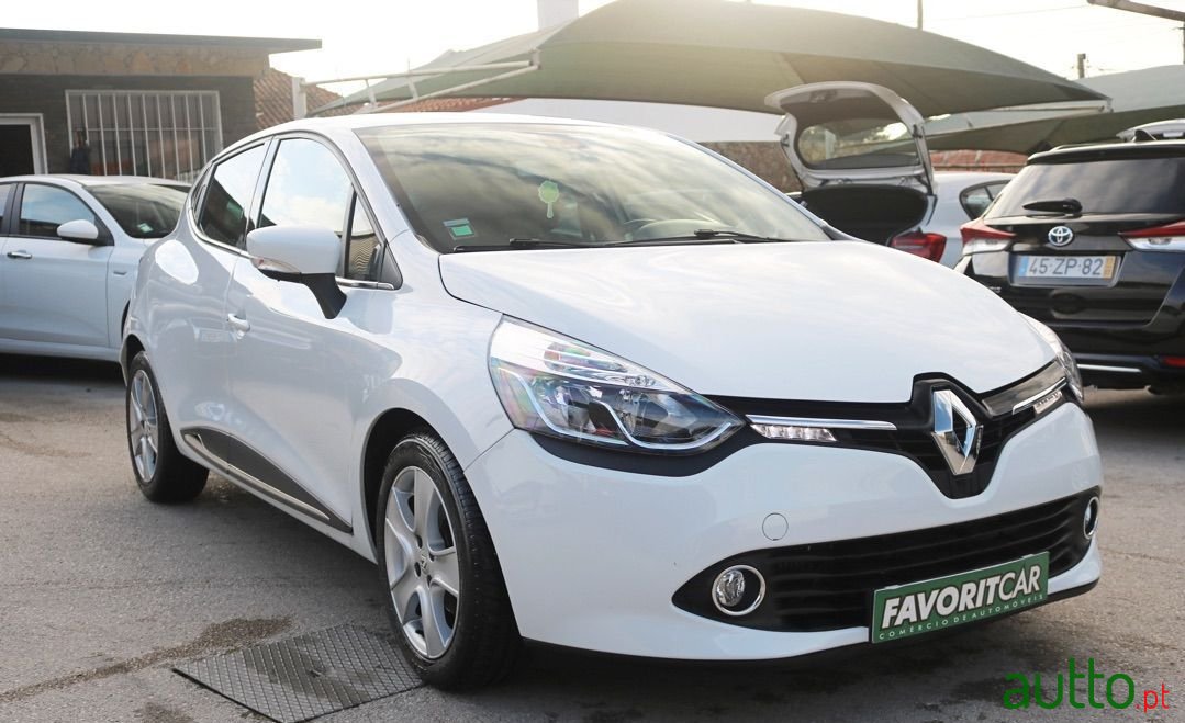 2016' Renault Clio photo #4