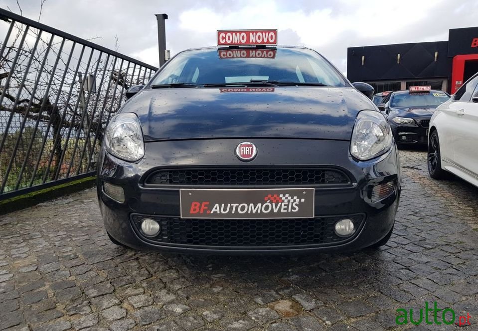 2013' Fiat Grande Punto photo #4