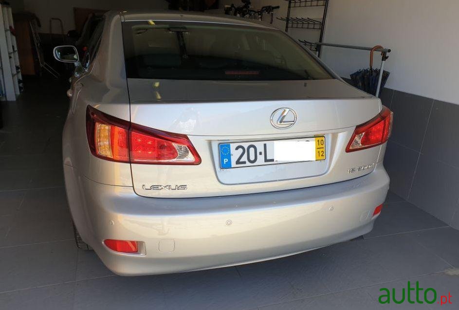 2010' Lexus Is-200 Executive 5G photo #2