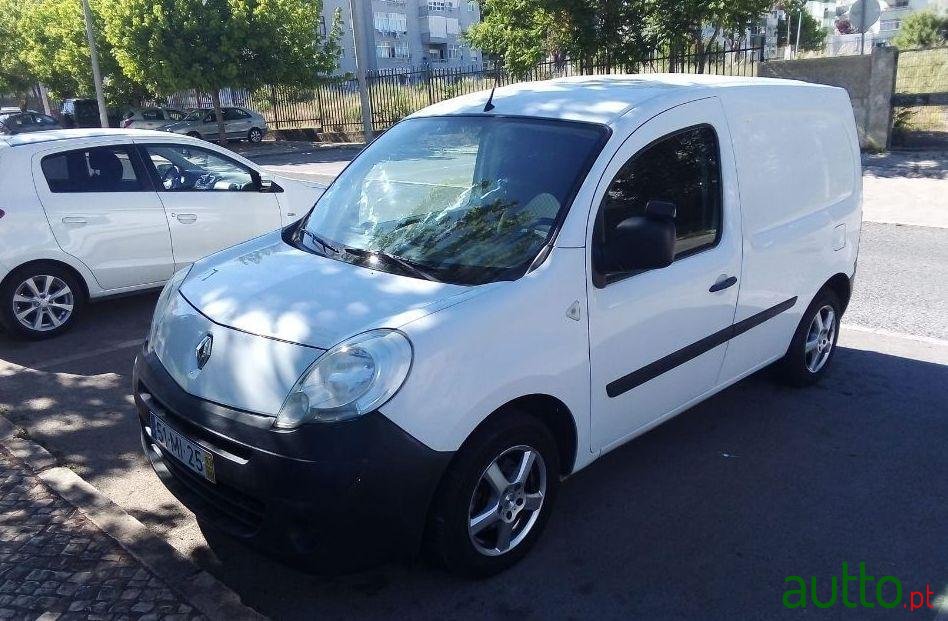 2011' Renault Kangoo photo #1