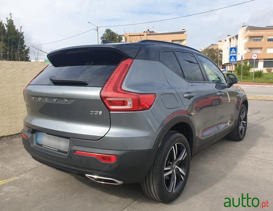 2018' Volvo Xc 40 photo #3
