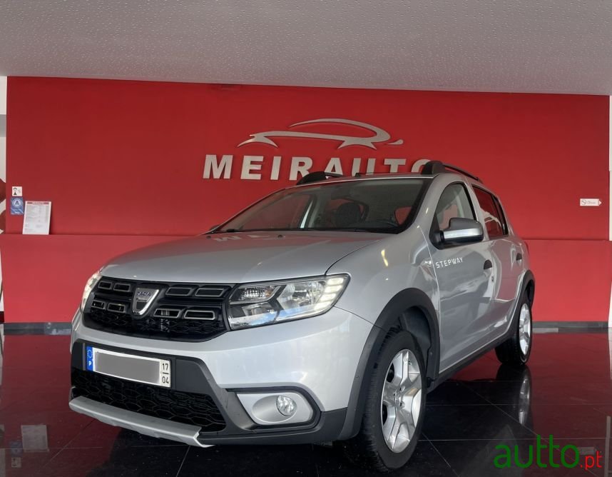 2017' Dacia Sandero photo #1