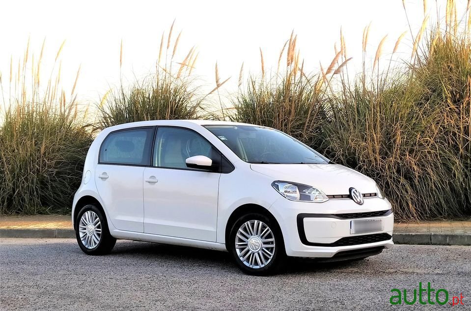 2019' Volkswagen Up photo #2