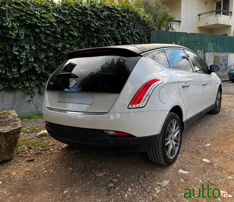 2008' Lancia Delta photo #2