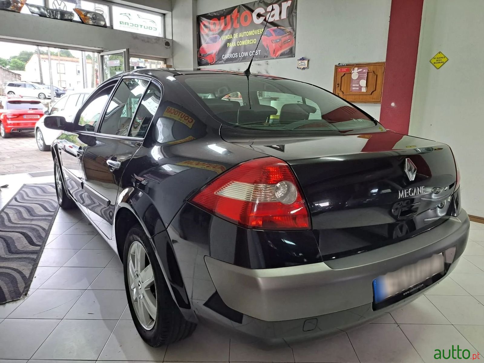 2004' Renault Megane photo #4