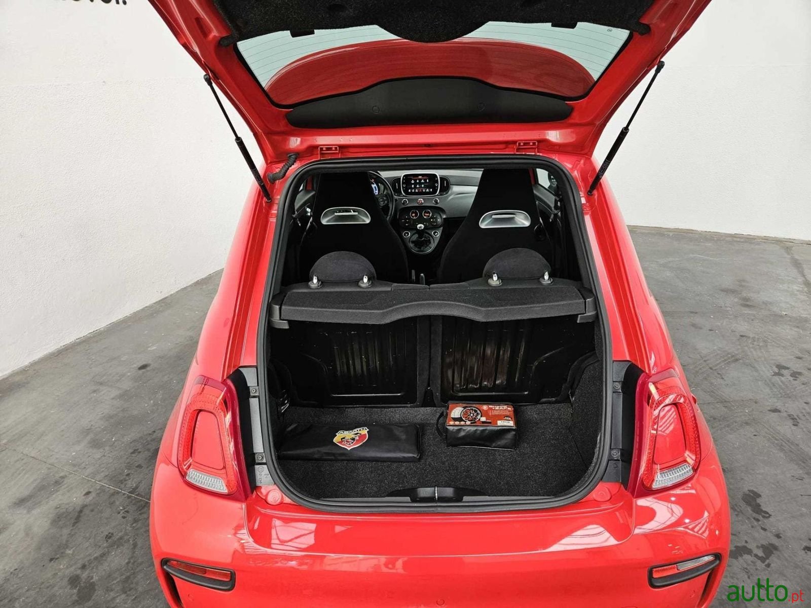 2018' Fiat 595 Abarth photo #6