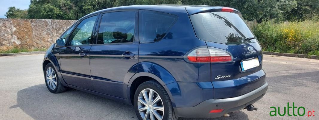 2007' Ford S-Max photo #5